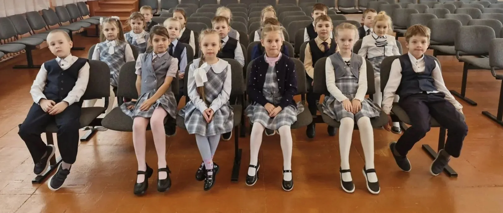 🎶 Магия классики: как «Золушка» очаровала наших первоклассников! 👑